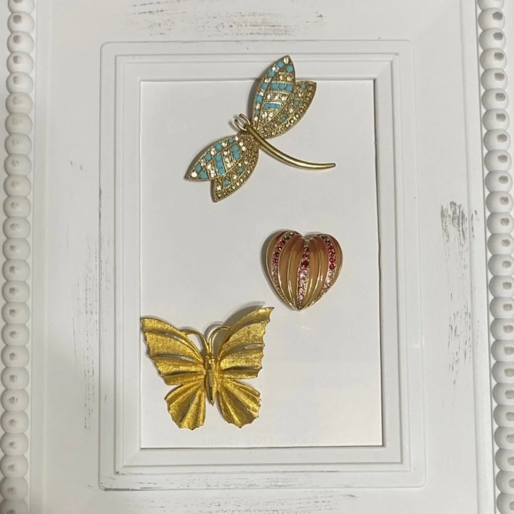 Vintage brooches